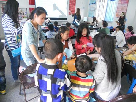 制作手工贺卡 制作手工贺卡