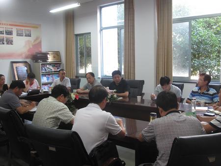 理学院骨干教师畅所欲言