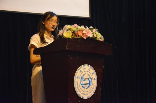学长学姐代表发言