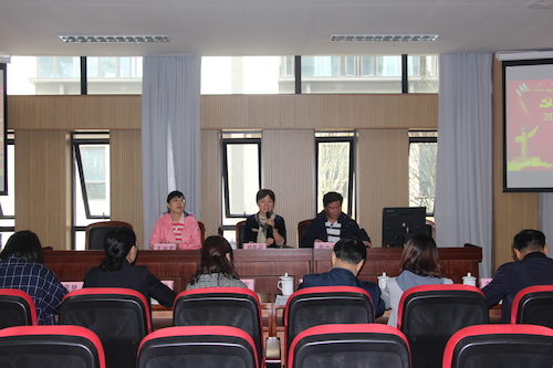 校巡察小组组长、校纪委书记郝敬习做动员讲话