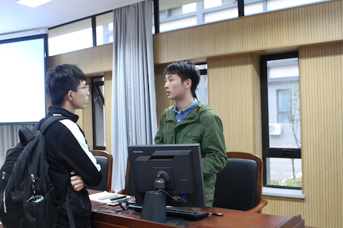 讲座-李敏健学长演讲（8）课后同学提问