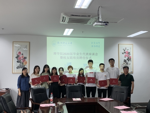 8dad854701f05a1568bb28ed6c58e3d